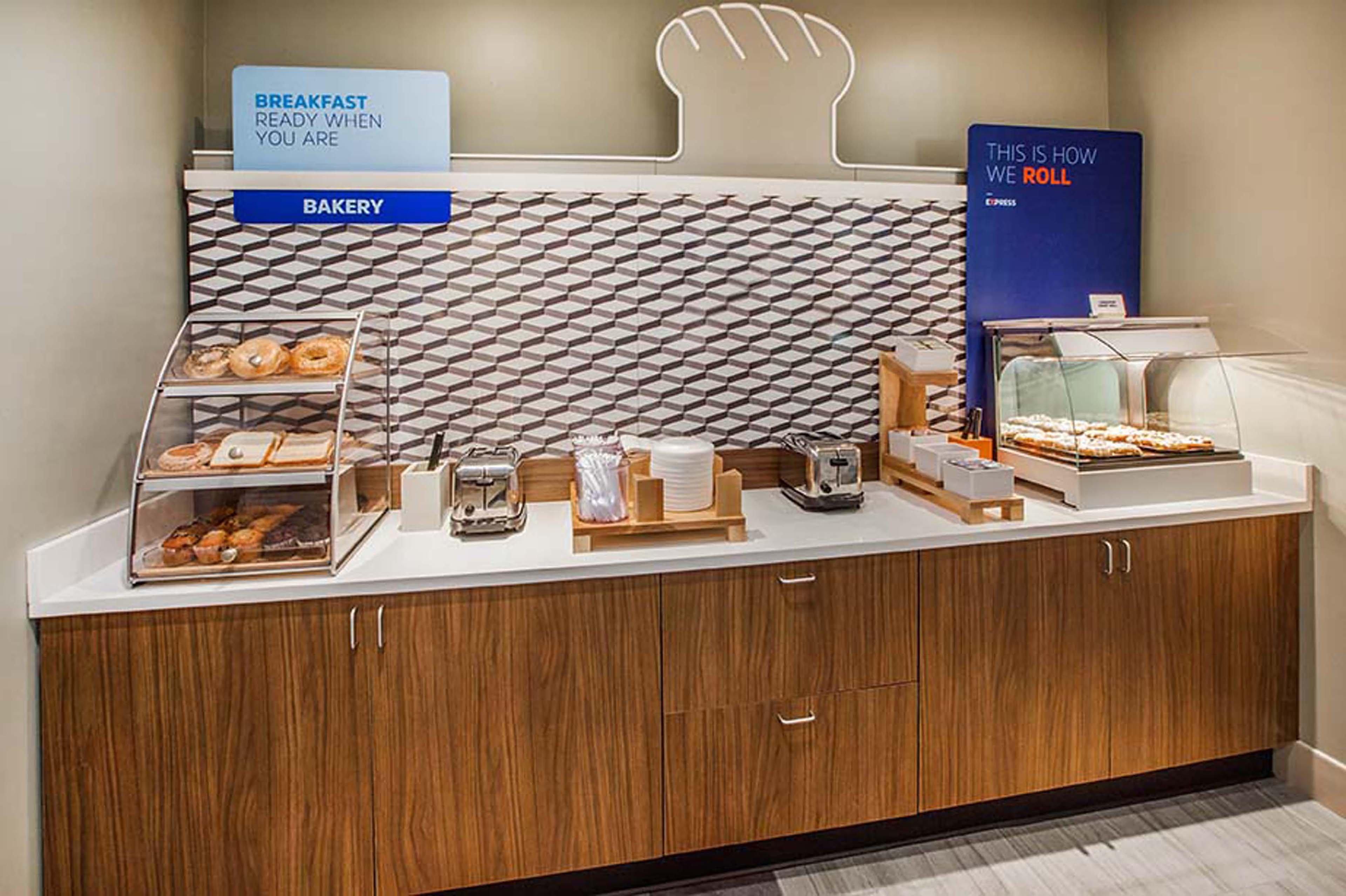 Holiday Inn Express Charlotte Southeast - Matthews By Ihg Exteriér fotografie